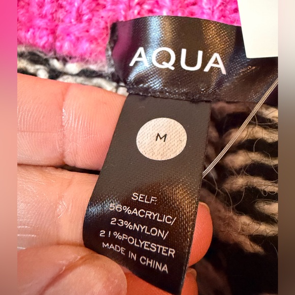 AQUA Bloomingdale’s exclusive Fair Isle Crewneck Sweater Pink NWT - Picture 10 of 12